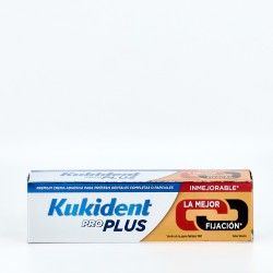 Kukident Pro Creme Adesivo de Dupla Ação, 40g.